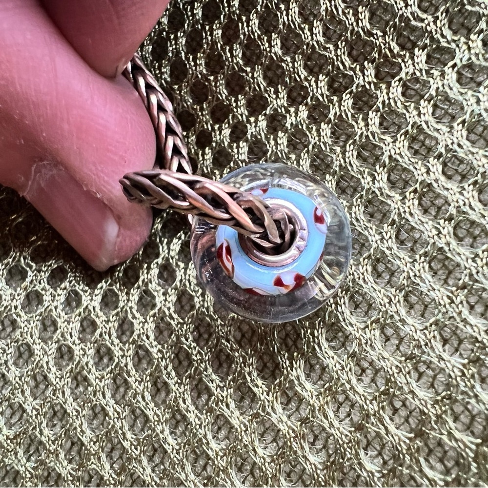 Aquarium Pastel Glass Trollbead - Picture 4 of 6